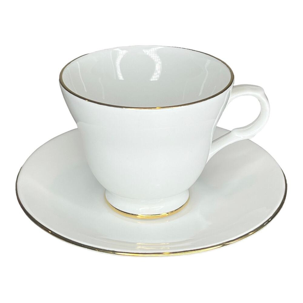 Sadler Wellington Tea Cup Saucer Set Bone China Christmas Tea Gold White Vtg